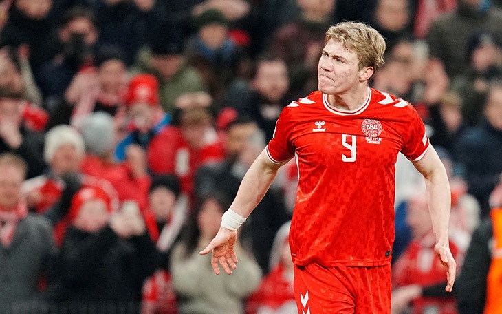 Bruno mừng trước, Ronlado ‘bước không qua’ - Ảnh 4.