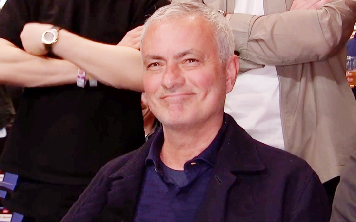 Cậu bé nhặt bóng giúp tuyển Đức ghi 'bàn thắng IQ 1000' trước Ý - Ảnh 5.