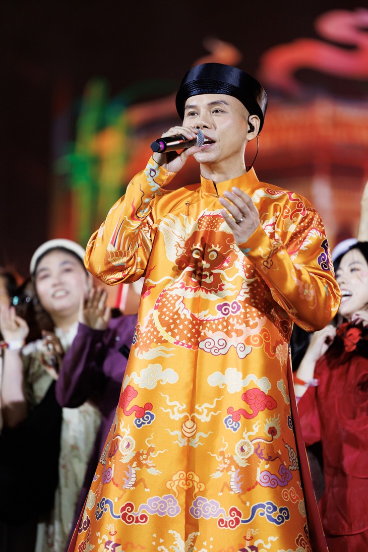  'Anh trai vượt ngàn chông gai': 'Cơn địa chấn' cảm xúc khuấy đảo giới trẻ Sài Gòn - Ảnh 15.