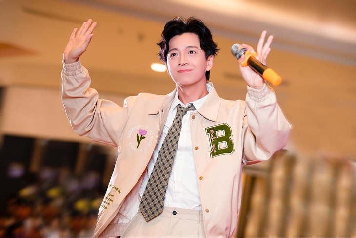 Ngô Kiến Huy đòi nợ quản lý gắn bó 12 năm: ‘Tôi chỉ đùa cho vui’ - Ảnh 2.