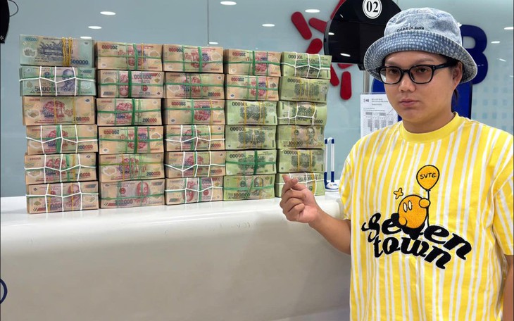 Quốc Anh – Tiểu Vy: ‘Thả thính’ công khai hay chỉ là đồng nghiệp thân thiết? - Ảnh 3.