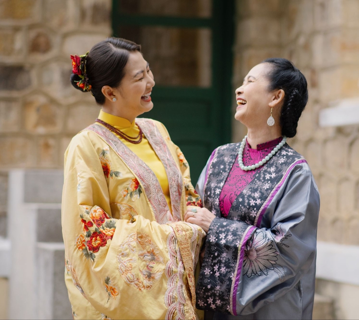 NSND Lan Hương: 'Chơi' với diễn viên trẻ sướng như ăn buffet! - Ảnh 2.