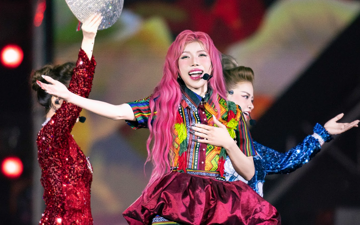 Canh bạc của Việt Hương - Ảnh 5.