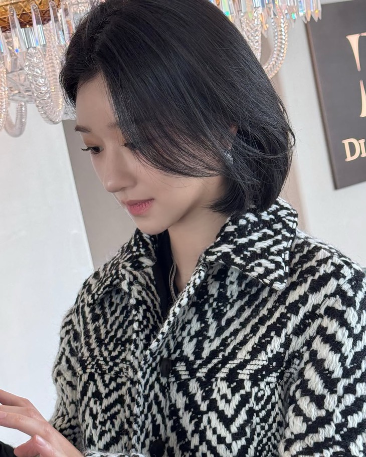 Seo Ye Ji - Ảnh 2.