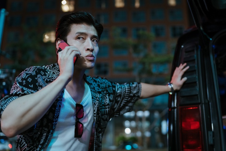 Bom tấn Hàn 'Yadang: Ba mặt lật kèo' tung poster căng như dây đàn - Ảnh 2.