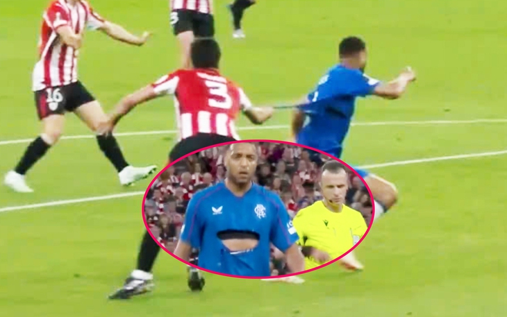 Fan nữ Arsenal ‘đốt mắt’ người xem khi diện áo sân khách… vẽ tay - Ảnh 4.