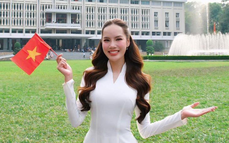 Hoa hậu trả vương miện tái xuất làm giám khảo sau 2 năm 'ở ẩn' - Ảnh 4.