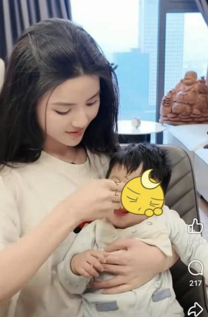 Chu Thanh Huyền - Ảnh 2.