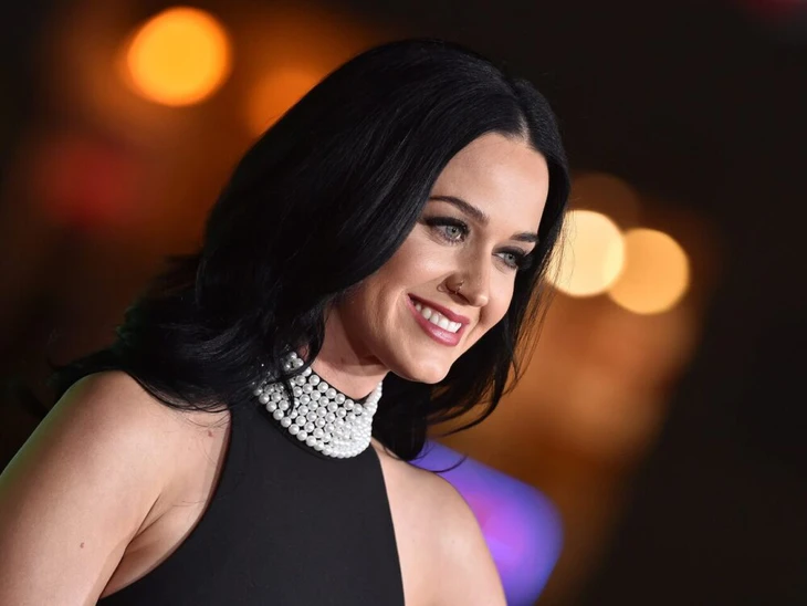 Katy Perry hối hận với chuyến du hành vũ trụ - Ảnh 4.
