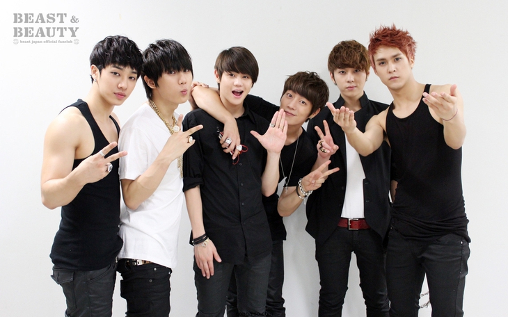 Visual nam idol Kpop 35 tuổi mà... 'vẫn còn teen' gây sốc - Ảnh 2.