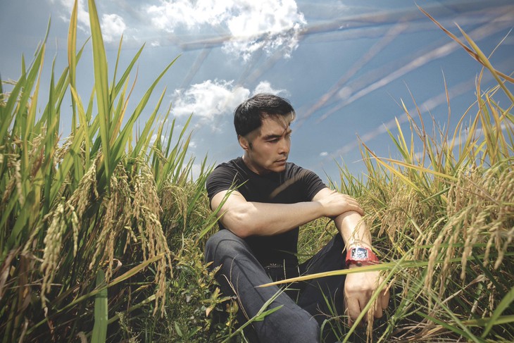 Daniel Winn: Từ cậu bé bán bánh cuốn đến nghệ sĩ triệu đô - Ảnh 1.