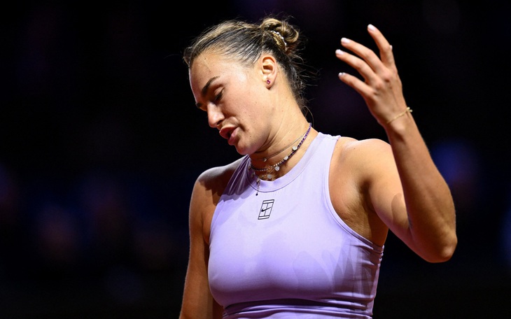 Tay đua F1 Lewis Hamilton "lạc tay lái" trên đường... kinh doanh ăn chay - Ảnh 5.