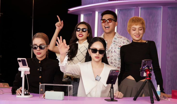 Hằng Du Mục livestream 3 tháng 58 tỉ: 'Mỏ vàng' và hệ lụy - Ảnh 3.