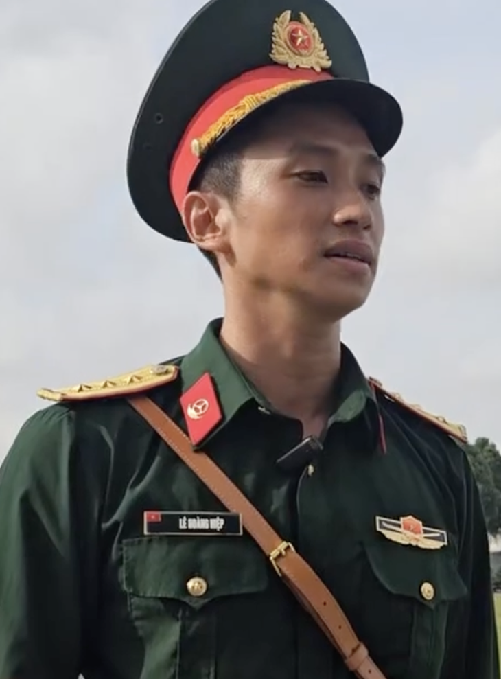 mỹ nam triều đình - Ảnh 2.