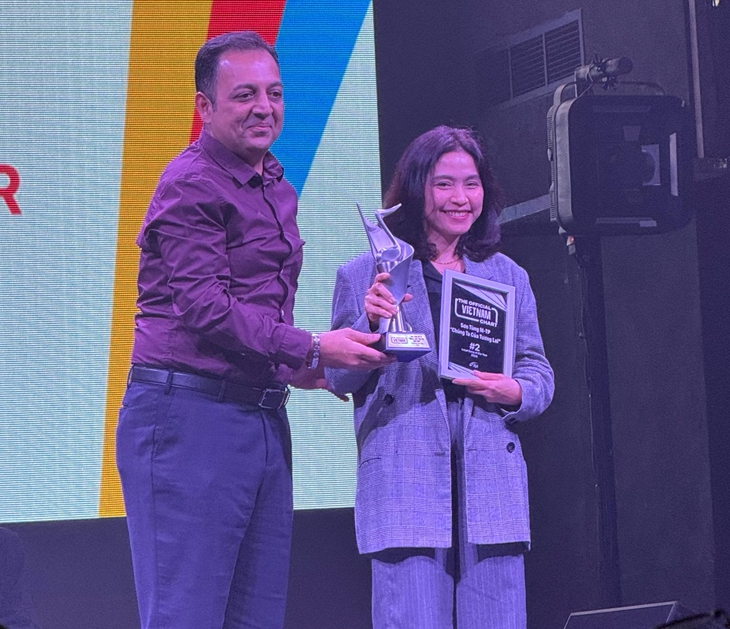 Sơn Tùng M-TP lập hat-trick tại The Official Vietnam Chart - Ảnh 1.