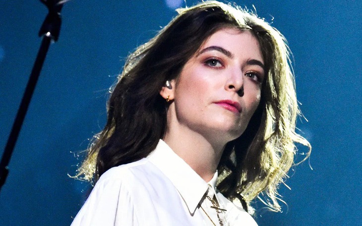 Triều Tiên nắm tay Huỳnh Tiên, học trò Anh Thư vào top 45 Miss Cosmo Vietnam 2025 - Ảnh 14.