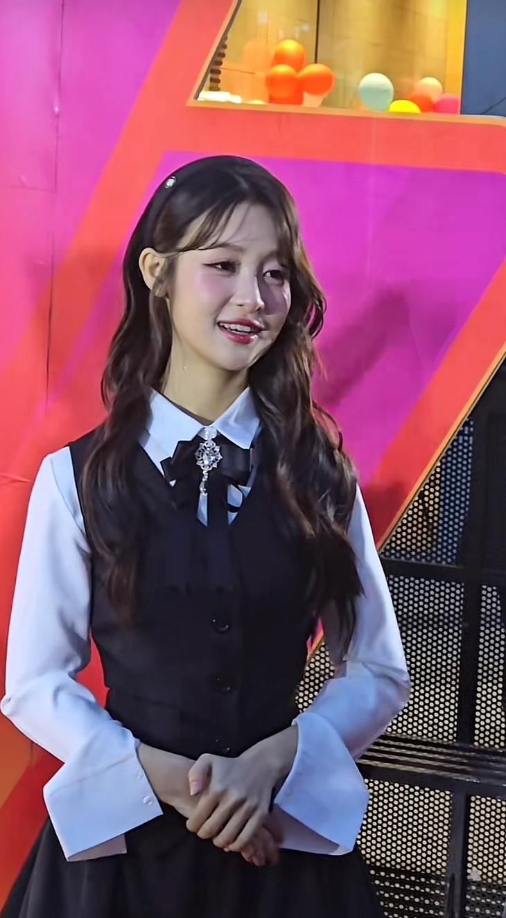 Lật mặt 8 - Ảnh 1.