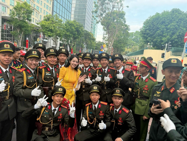 diễu binh - Ảnh 5.