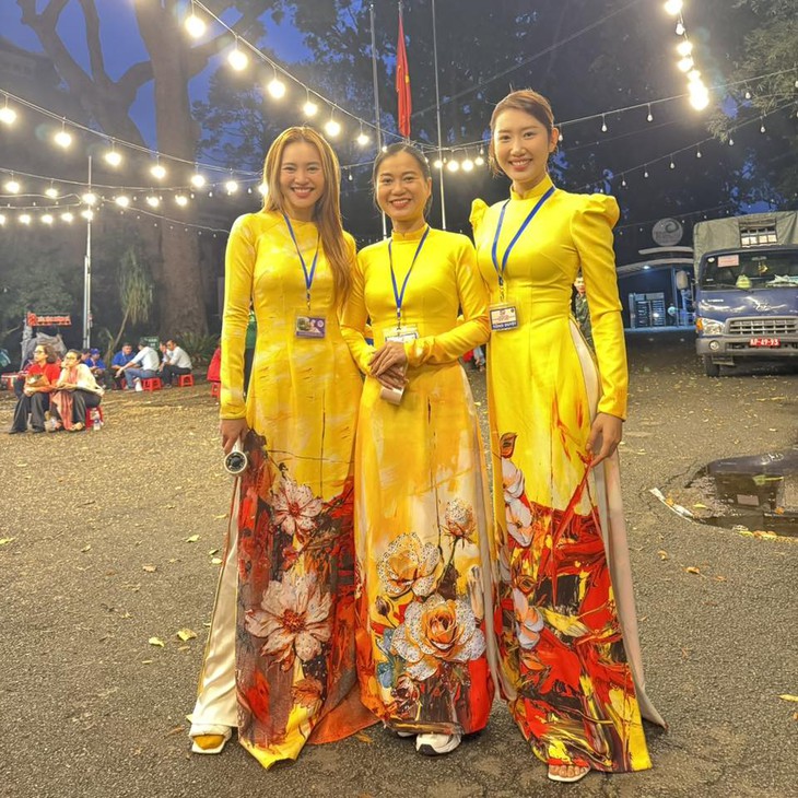 diễu binh - Ảnh 2.