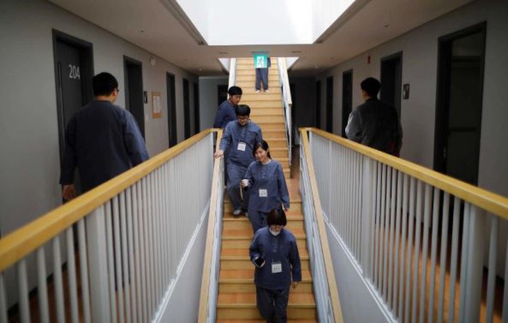 Trải nghiệm... đi tù với giá 3 triệu đồng - Ảnh 3.