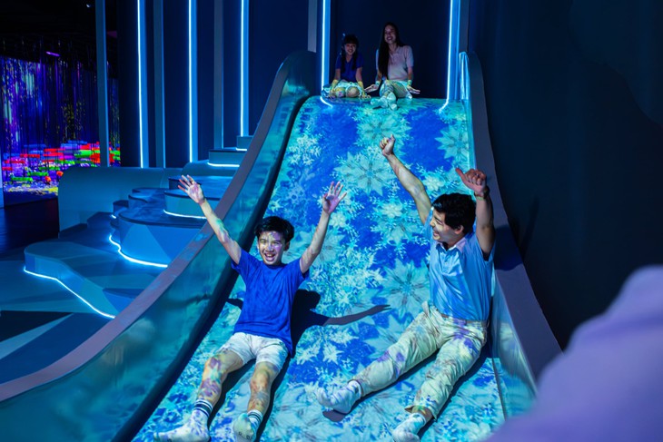 Khám phá Light city: Thành phố ánh sáng lộng lẫy tại TP.HCM - Ảnh 3.