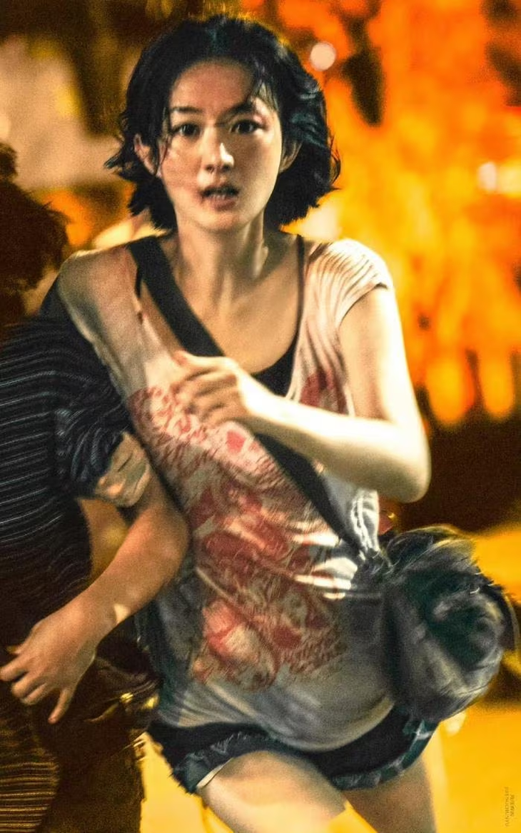 Triệu Lệ Dĩnh - Ảnh 1.