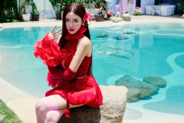 Màn 'chào sân' ngọt ngào nhưng đầy tham vọng của Đan Tiên - Ảnh 1.