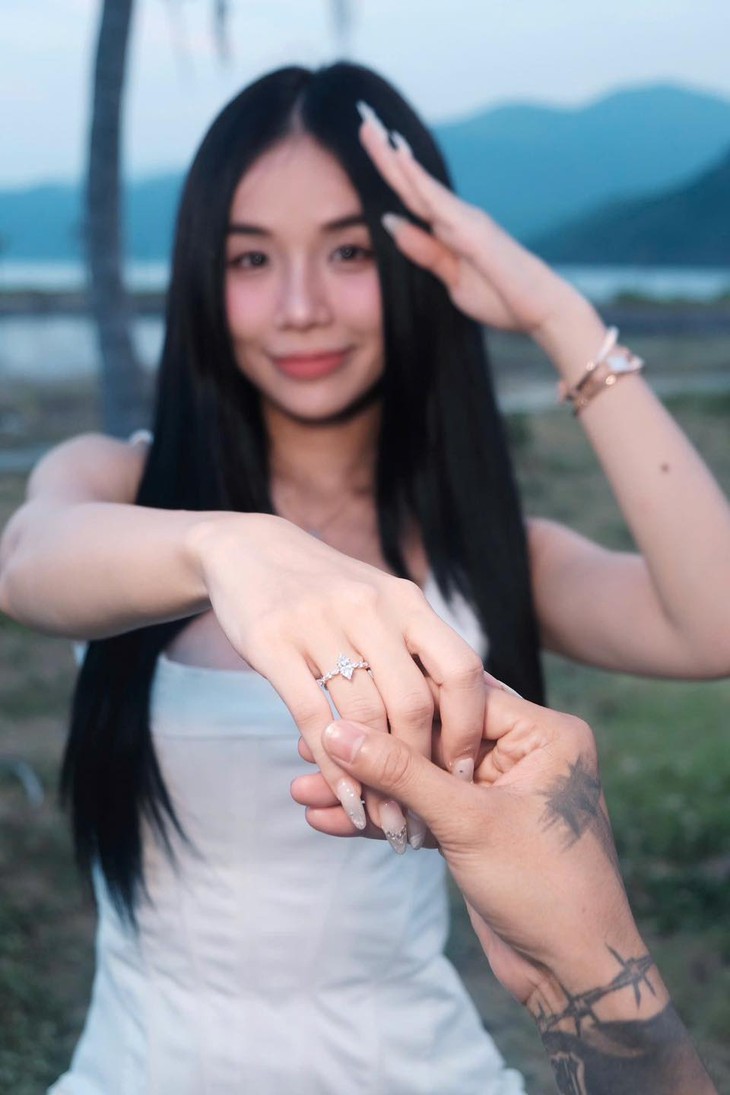 Đạt G cầu hôn thành công Cindy Lư - Ảnh 1.