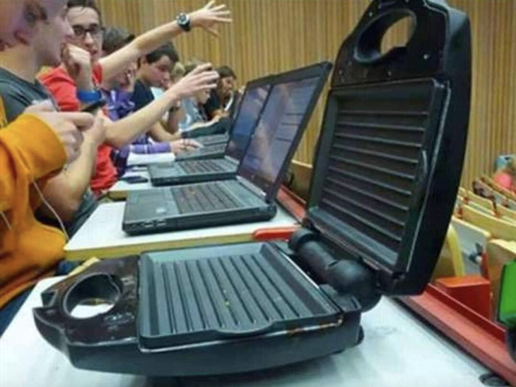 thứ hai - Ảnh 1.