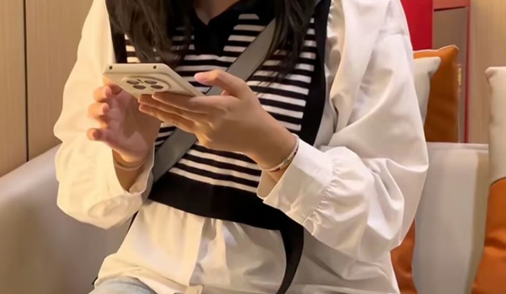 'Bị đá' vì điện thoại tự động vào WiFi khách sạn - Ảnh 2.