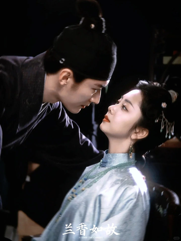 Đàm Tùng Vận - Ảnh 1.