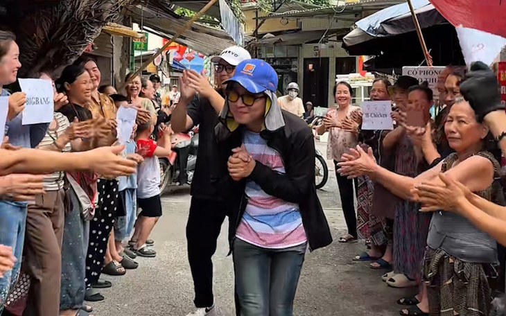 Phản ứng bất ngờ của G-Dragon trước câu hỏi hẹn hò, kết hôn - Ảnh 3.