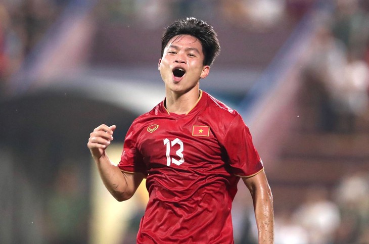 Hồ Văn Cường rộ tin đón con đầu lòng trong năm 2025 - Ảnh 1.