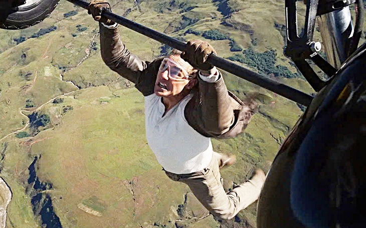 Tom Cruise kể về 75 phút quay ‘thiếu oxy’ dưới đáy biển - Ảnh 8.