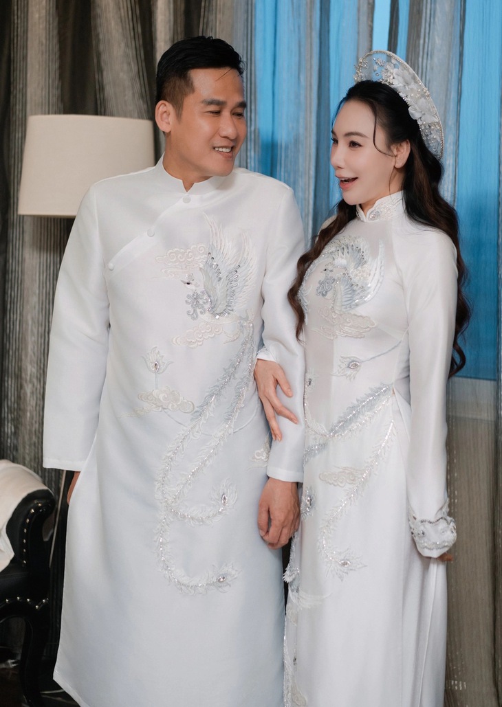 Lần đầu lộ chân dung chồng doanh nhân của Hồ Quỳnh Hương - Ảnh 1.