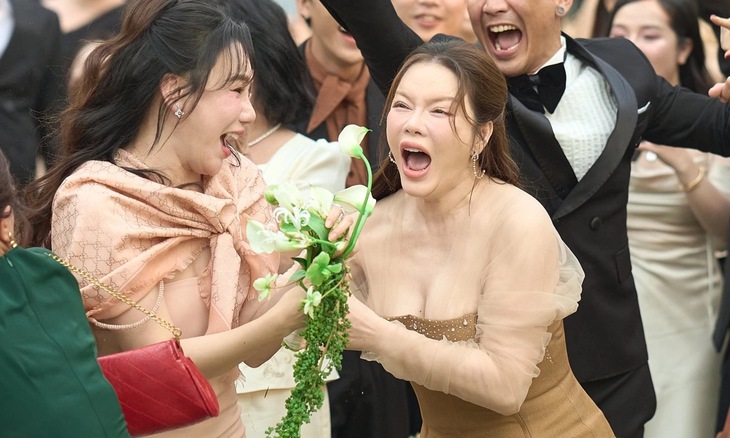 Hồ Quỳnh Hương cưới ở tuổi 45: Danh tính chú rể là ai? - Ảnh 3.