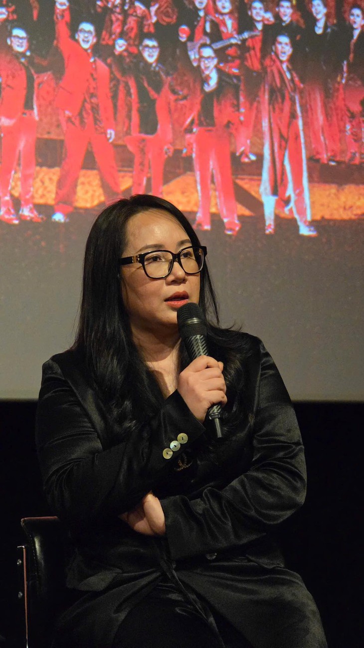 Mưa lửa đạt 2 tỉ ngay ngày đầu công chiếu, nhà sản xuất nói gì? - Ảnh 1.