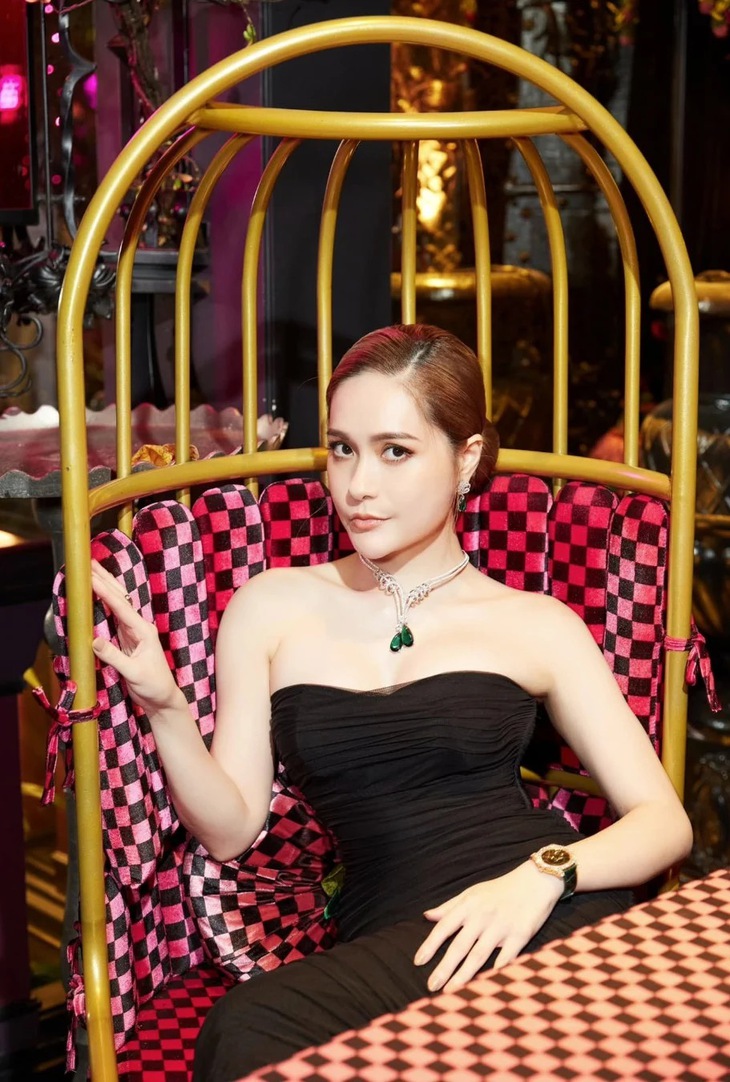 Đoàn Di Băng xin lỗi nhưng ai cũng thấy… kỳ kỳ - Ảnh 2.