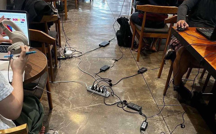 'Đại sứ thanh long Việt Nam' gọi tên Kang Seulgi - Ảnh 12.