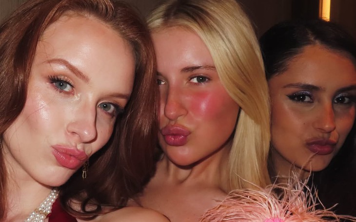 Tỉ phú Gerard Williams 'chặn đường sống' của Đàm Vĩnh Hưng? - Ảnh 6.