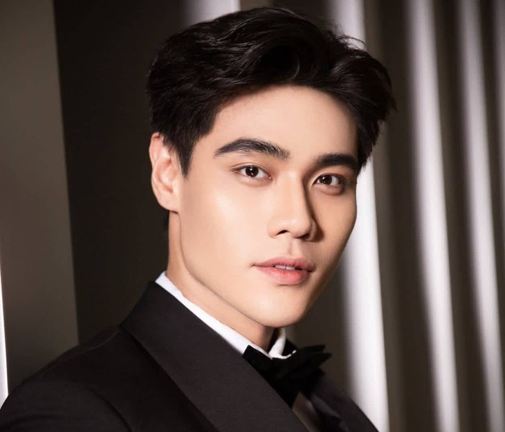 Nam vương Siêu quốc gia - Ảnh 2.