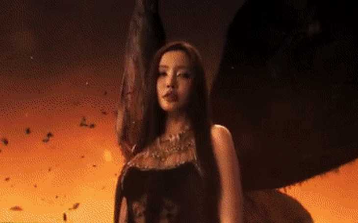 Diện mạo mới của Thùy Chi gây sốt - Ảnh 4.