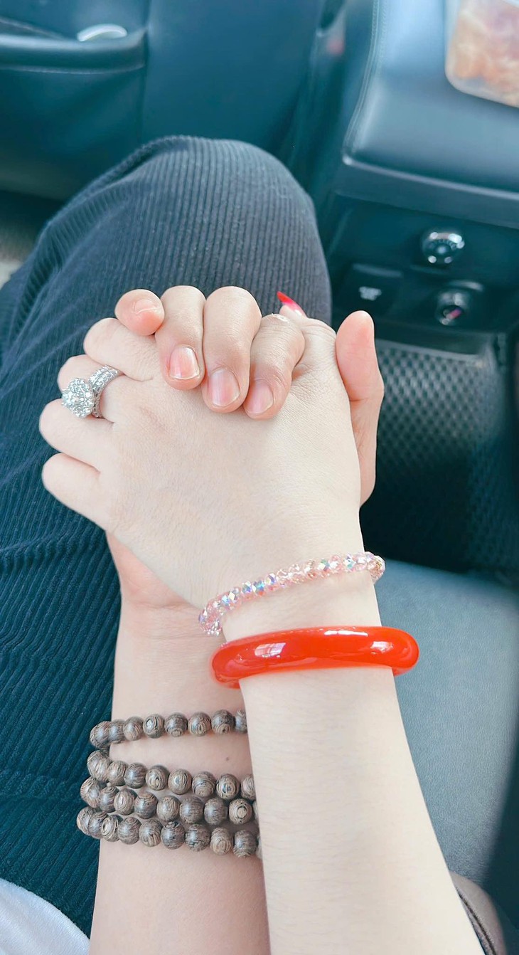 Dân mạng réo tên Bá Thắng khi Hòa Hiệp công bố đã có vợ con - Ảnh 2.