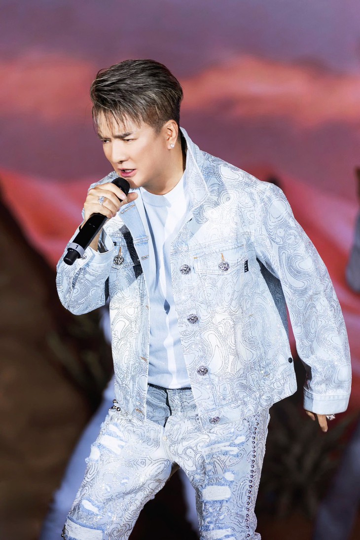 Đàm Vĩnh Hưng - Ảnh 3.