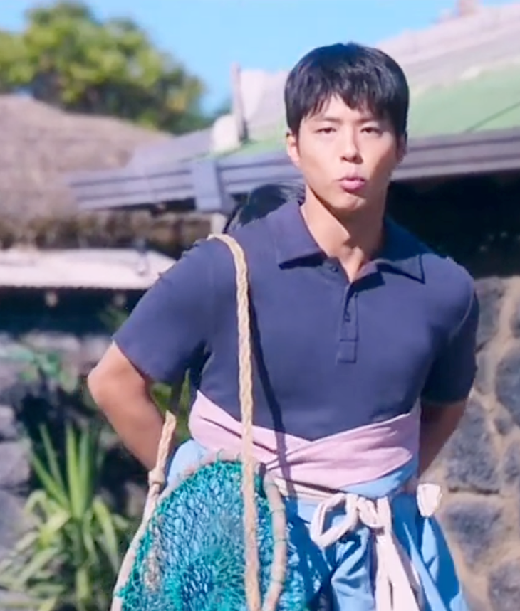 ‘Trai làng chài’ lam lũ Park Bo Gum lột xác thành trai lịch lãm gây sốt - Ảnh 2.