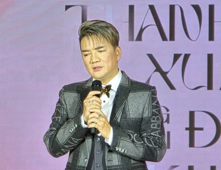 Đàm Vĩnh Hưng - Ảnh 1.