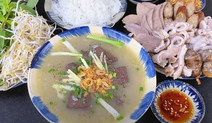 cháo lòng - Ảnh 3.