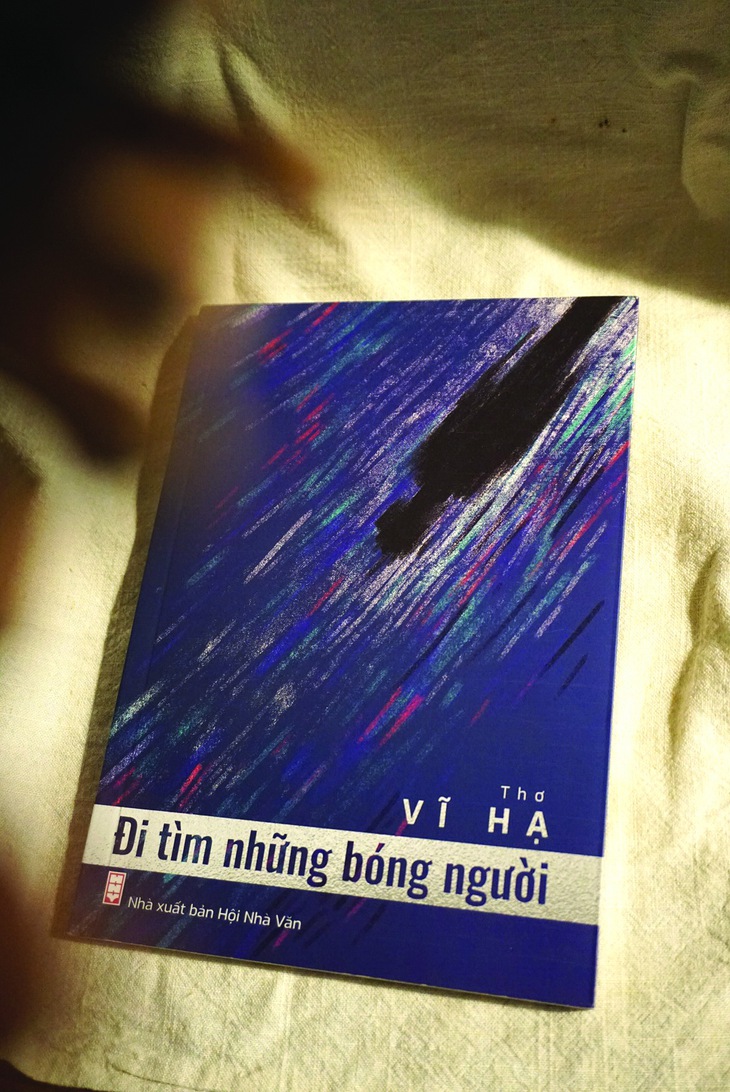 Nhà thơ trẻ  - Ảnh 1.