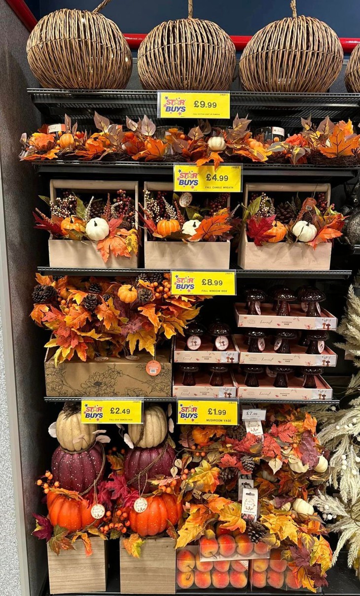 Ba đồng một mớ đồ trang trí - Ảnh 2.