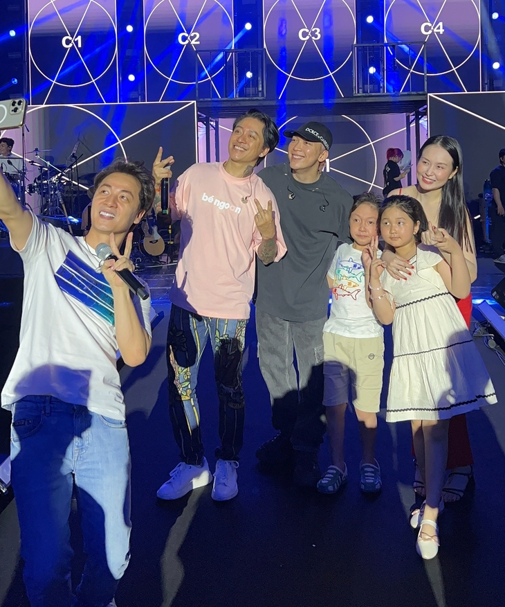 Tuấn Hưng - Ảnh 1.